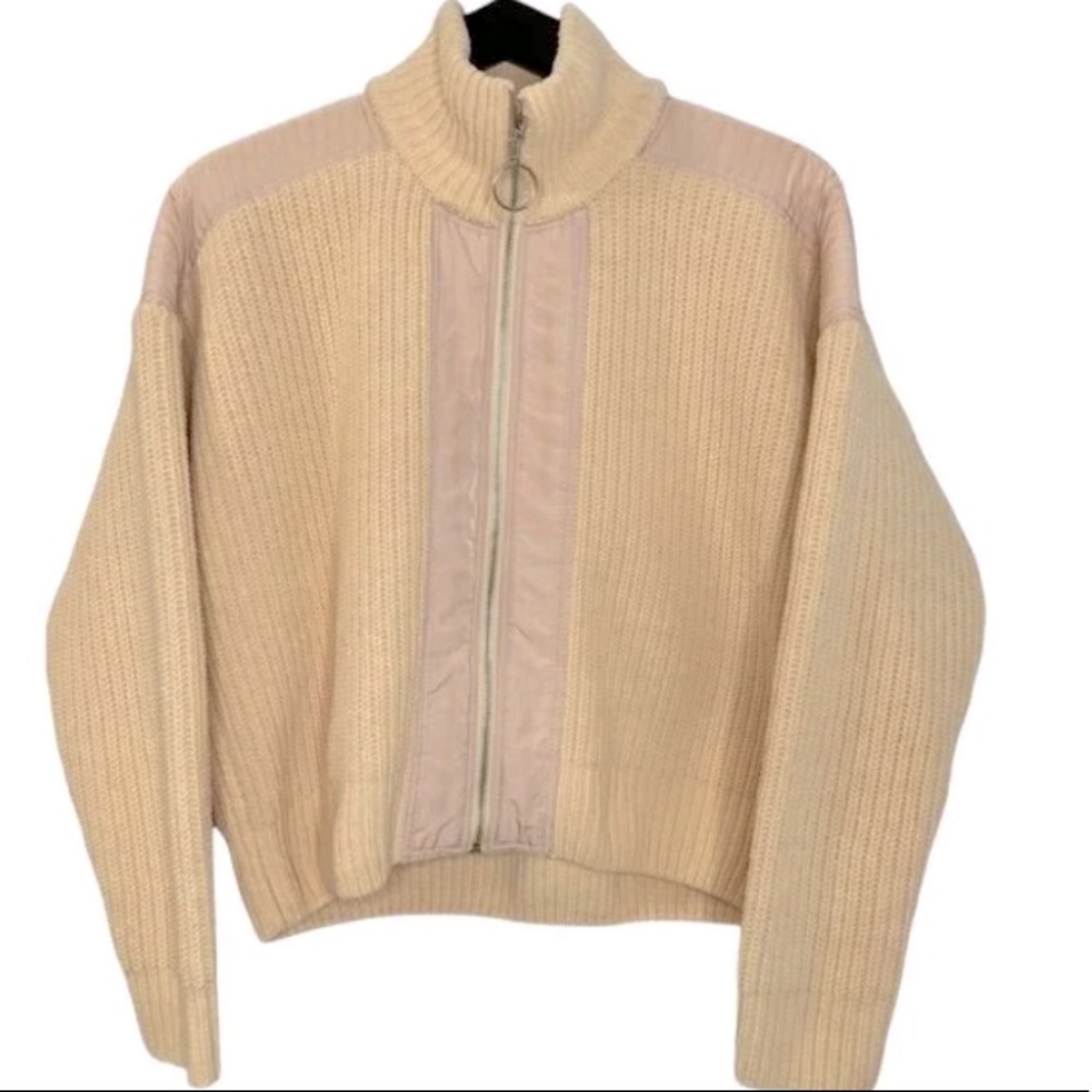 Urban outfitters cable knit chenille zip up jacket size XS